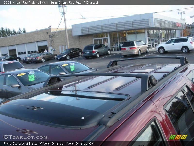 Burnt Cherry Red Pearl / Charcoal 2001 Nissan Pathfinder LE 4x4