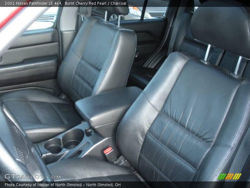 Burnt Cherry Red Pearl / Charcoal 2001 Nissan Pathfinder LE 4x4