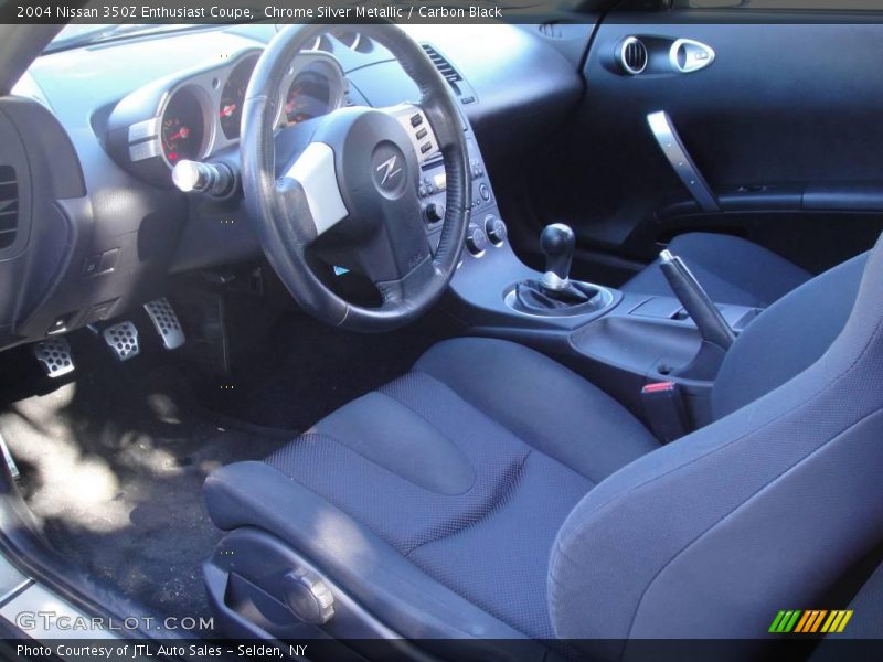 Chrome Silver Metallic / Carbon Black 2004 Nissan 350Z Enthusiast Coupe