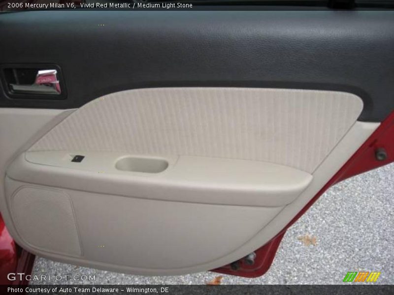 Vivid Red Metallic / Medium Light Stone 2006 Mercury Milan V6