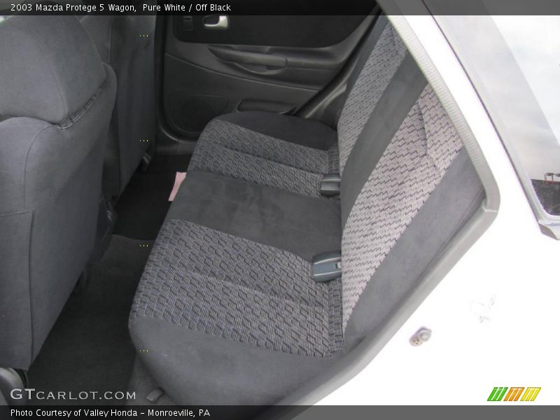 Pure White / Off Black 2003 Mazda Protege 5 Wagon