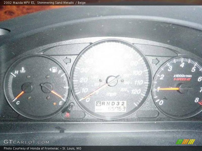 Shimmering Sand Metallic / Beige 2002 Mazda MPV ES