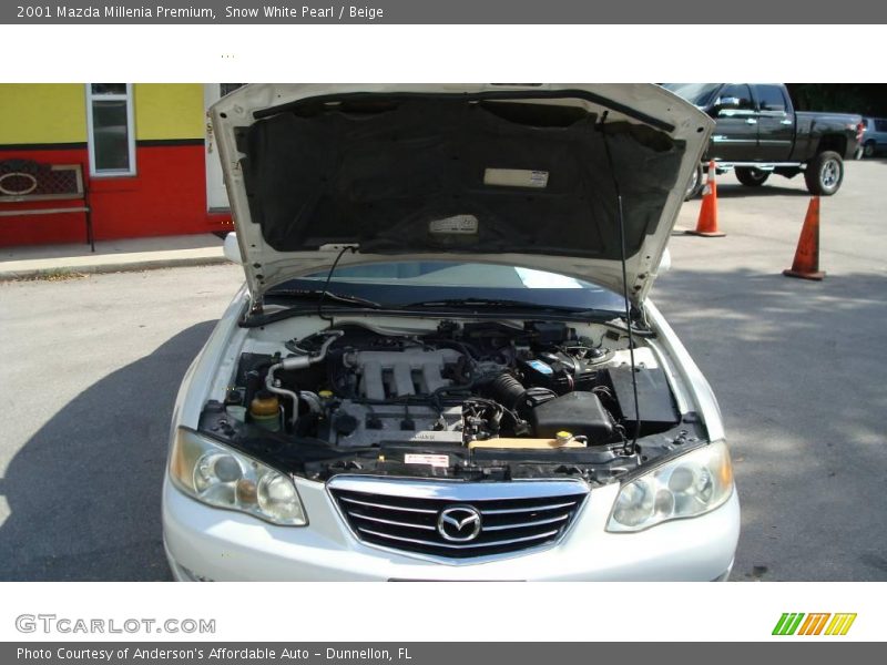 Snow White Pearl / Beige 2001 Mazda Millenia Premium