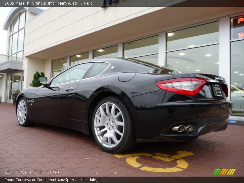 Nero (Black) / Nero 2009 Maserati GranTurismo