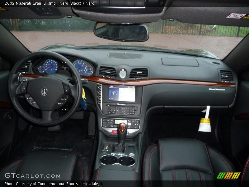 Nero (Black) / Nero 2009 Maserati GranTurismo