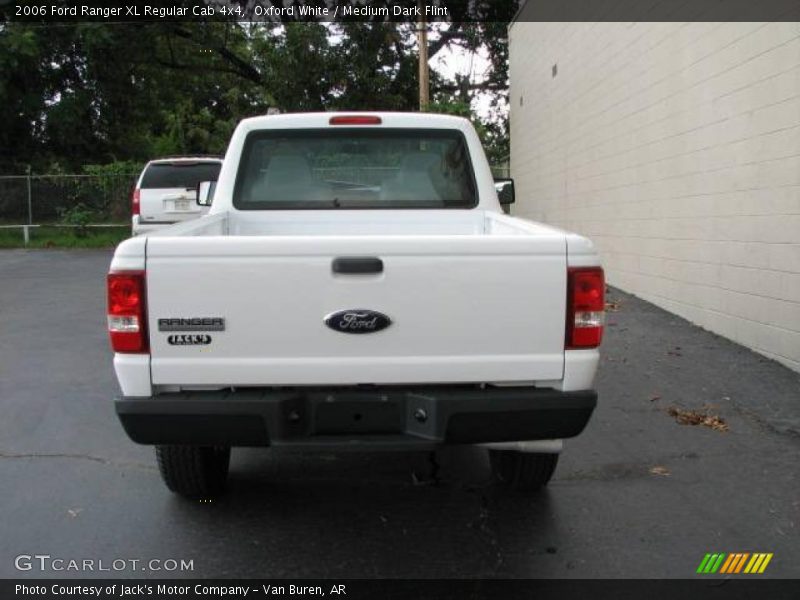 Oxford White / Medium Dark Flint 2006 Ford Ranger XL Regular Cab 4x4
