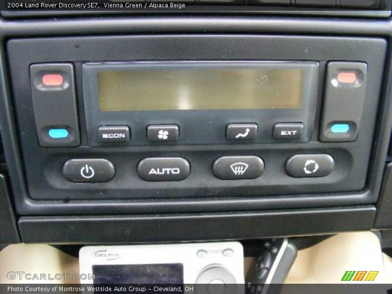 Vienna Green / Alpaca Beige 2004 Land Rover Discovery SE7