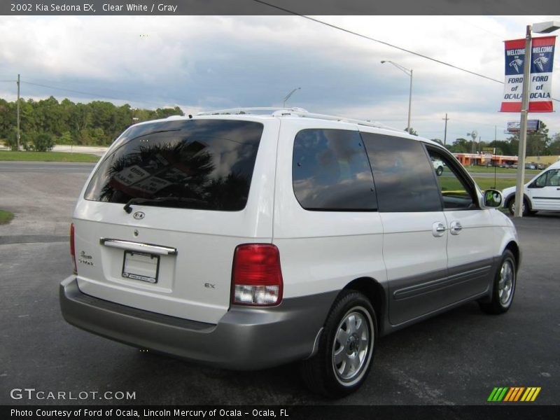 Clear White / Gray 2002 Kia Sedona EX