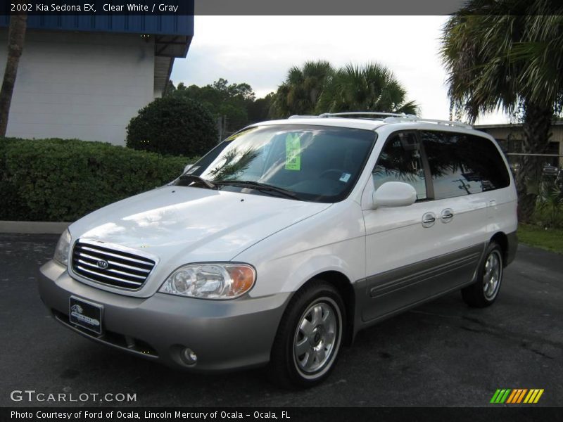 Clear White / Gray 2002 Kia Sedona EX
