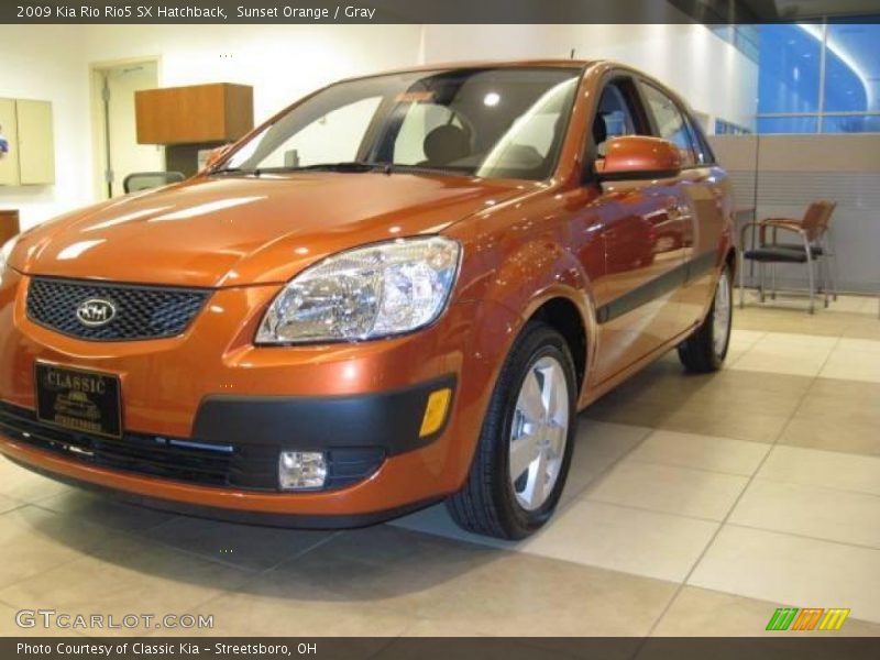Sunset Orange / Gray 2009 Kia Rio Rio5 SX Hatchback