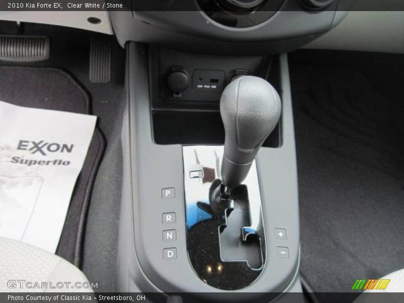 Clear White / Stone 2010 Kia Forte EX