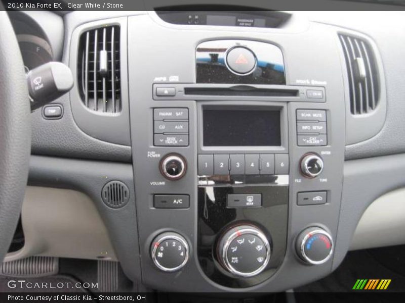 Clear White / Stone 2010 Kia Forte EX