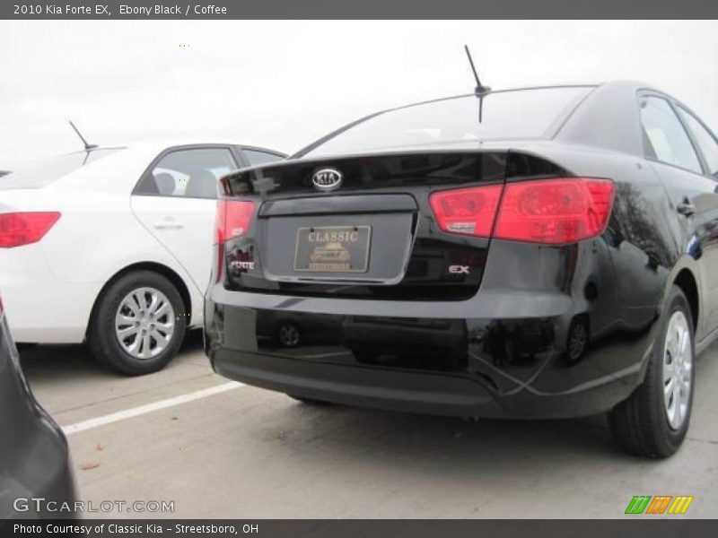 Ebony Black / Coffee 2010 Kia Forte EX