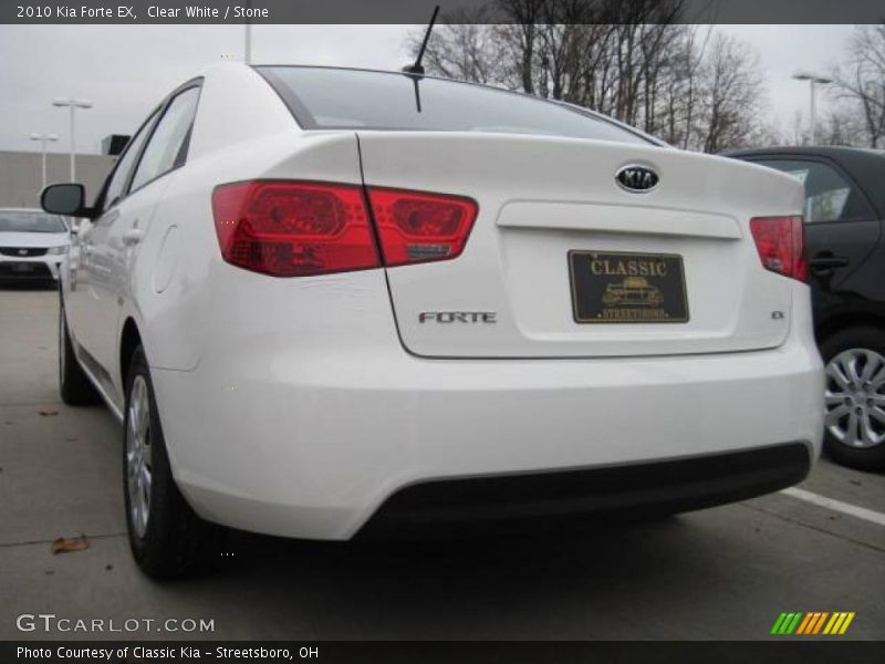 Clear White / Stone 2010 Kia Forte EX