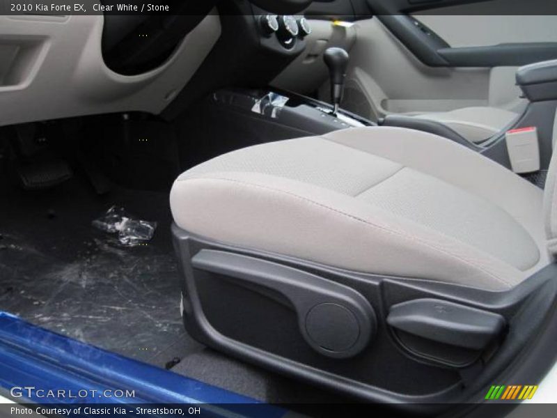 Clear White / Stone 2010 Kia Forte EX