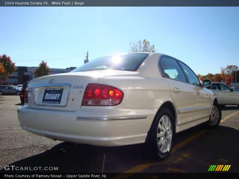 White Pearl / Beige 2004 Hyundai Sonata V6
