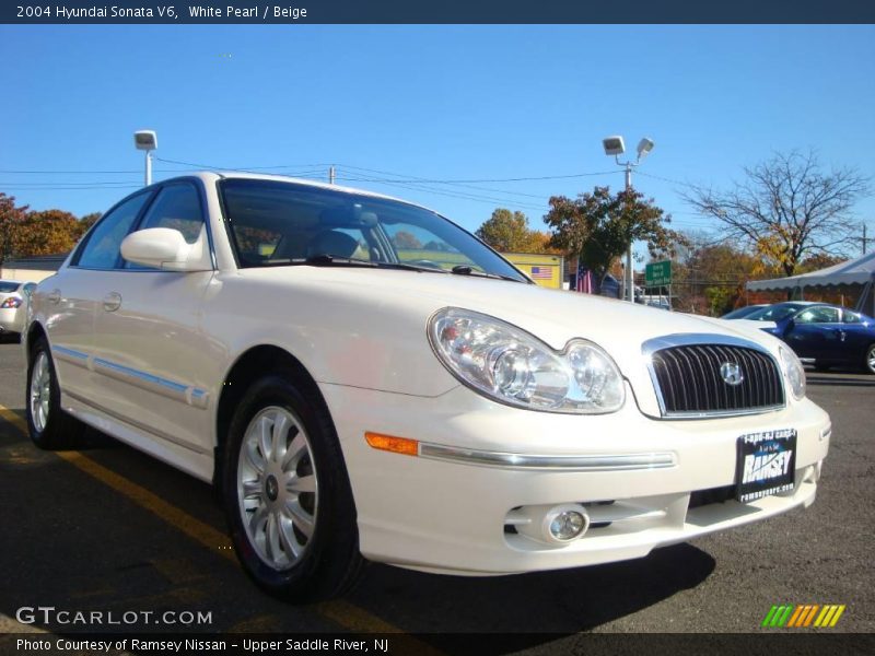 White Pearl / Beige 2004 Hyundai Sonata V6