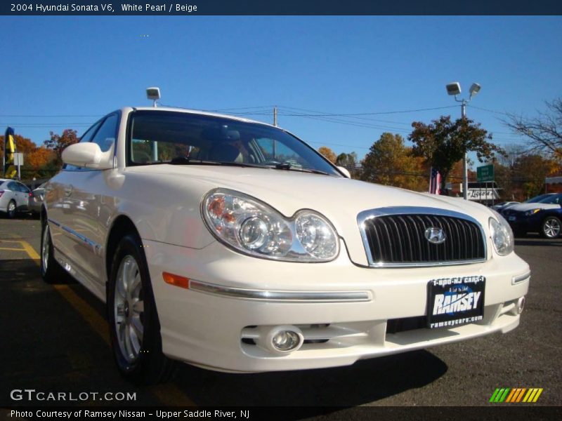 White Pearl / Beige 2004 Hyundai Sonata V6