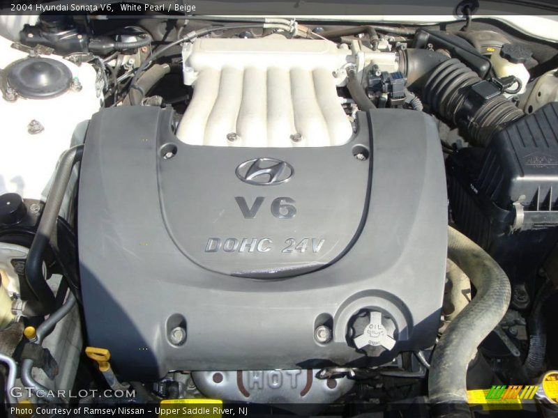 White Pearl / Beige 2004 Hyundai Sonata V6
