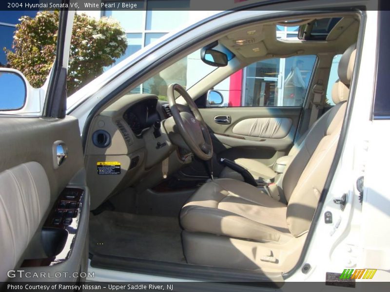 White Pearl / Beige 2004 Hyundai Sonata V6