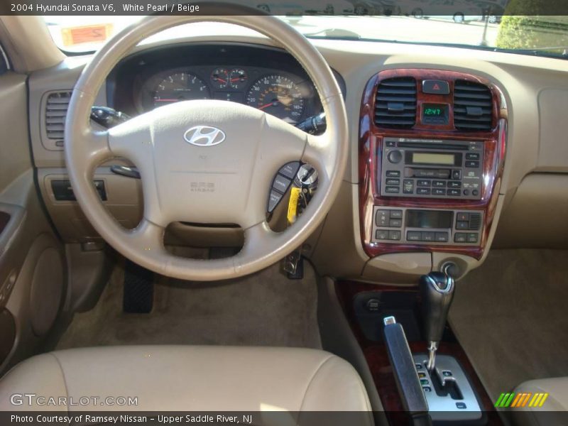 White Pearl / Beige 2004 Hyundai Sonata V6