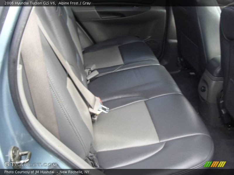 Alpine Frost / Gray 2006 Hyundai Tucson GLS V6