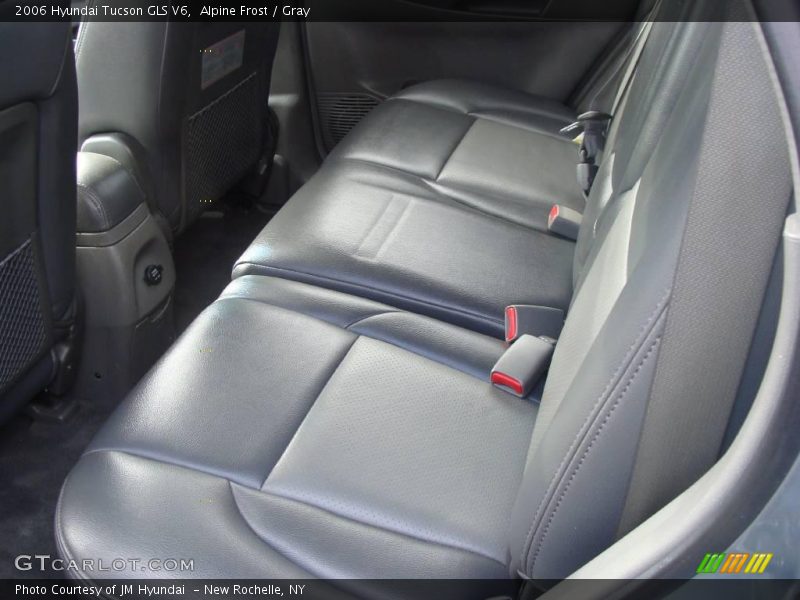 Alpine Frost / Gray 2006 Hyundai Tucson GLS V6