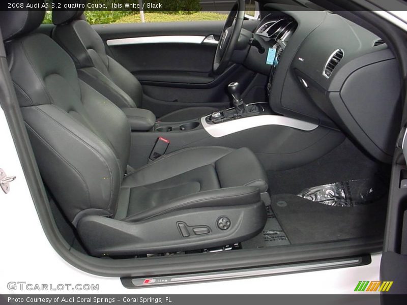 Ibis White / Black 2008 Audi A5 3.2 quattro Coupe