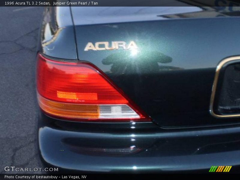 Juniper Green Pearl / Tan 1996 Acura TL 3.2 Sedan