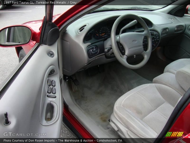 Toreador Red Metallic / Grey 1997 Ford Taurus GL
