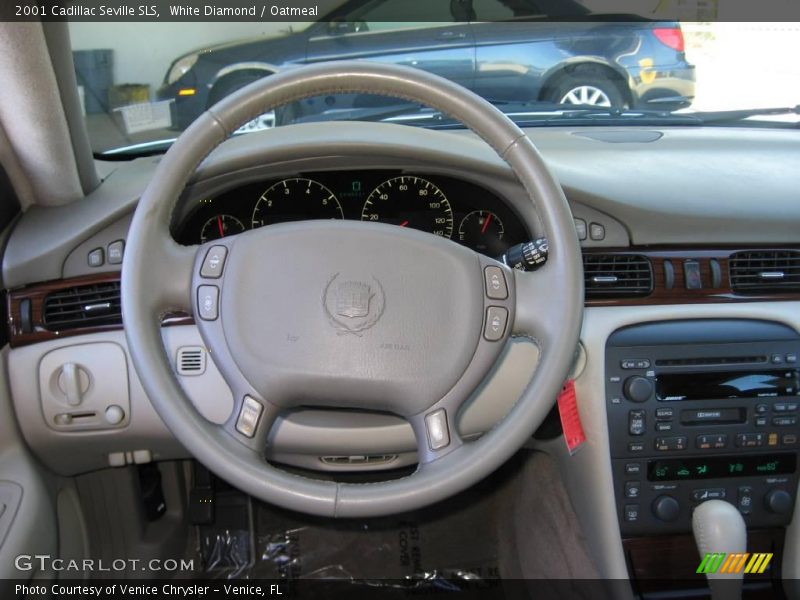 White Diamond / Oatmeal 2001 Cadillac Seville SLS