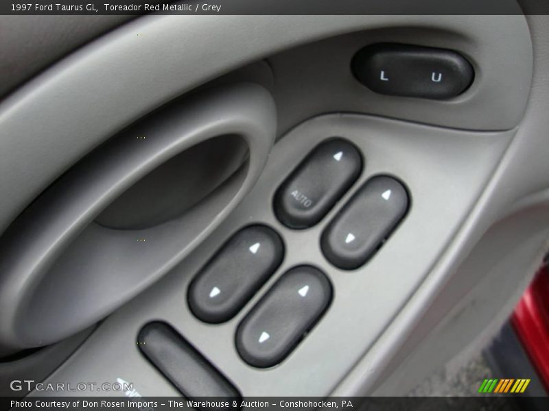 Toreador Red Metallic / Grey 1997 Ford Taurus GL