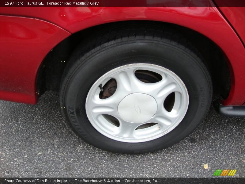 Toreador Red Metallic / Grey 1997 Ford Taurus GL