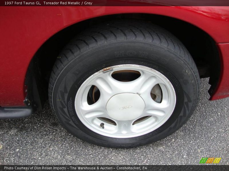 Toreador Red Metallic / Grey 1997 Ford Taurus GL