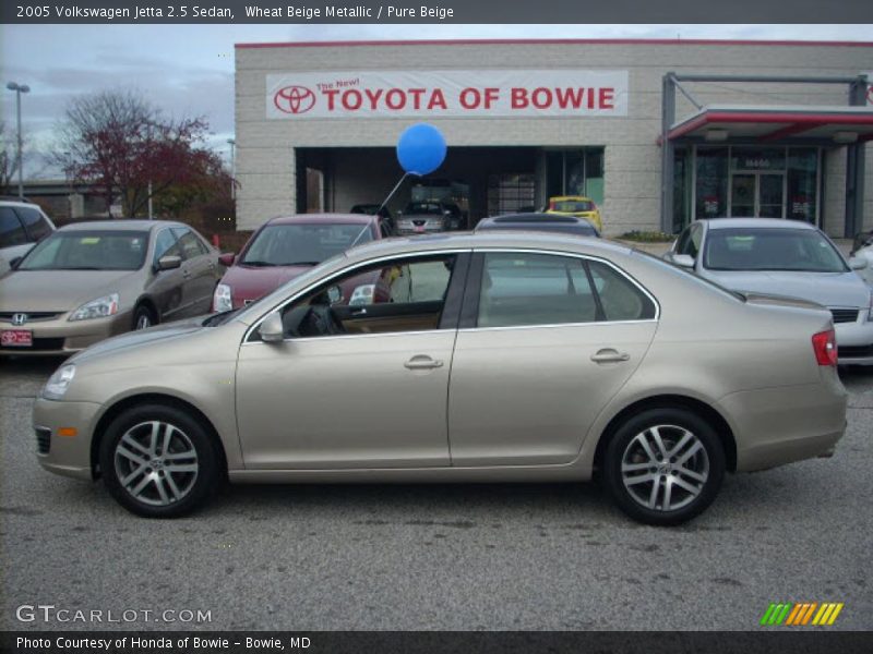 Wheat Beige Metallic / Pure Beige 2005 Volkswagen Jetta 2.5 Sedan