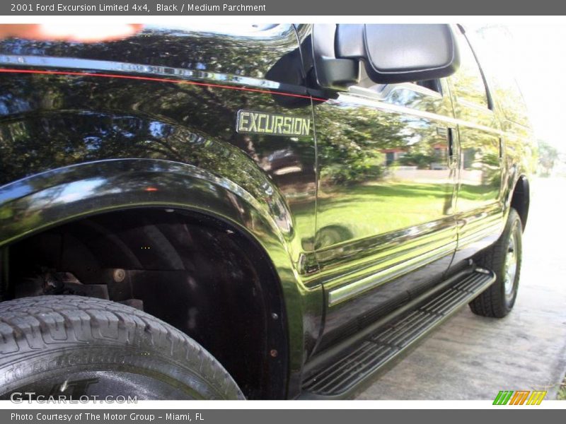 Black / Medium Parchment 2001 Ford Excursion Limited 4x4