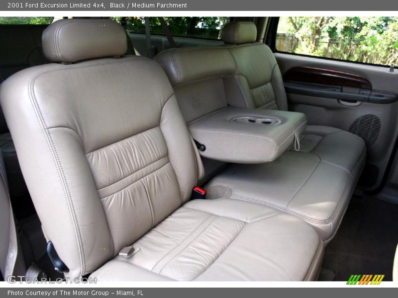 Black / Medium Parchment 2001 Ford Excursion Limited 4x4