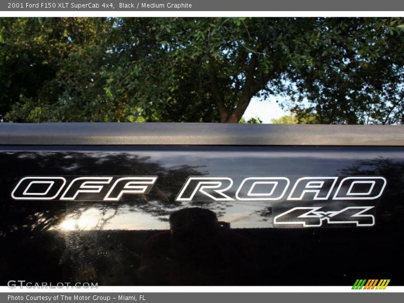 Black / Medium Graphite 2001 Ford F150 XLT SuperCab 4x4