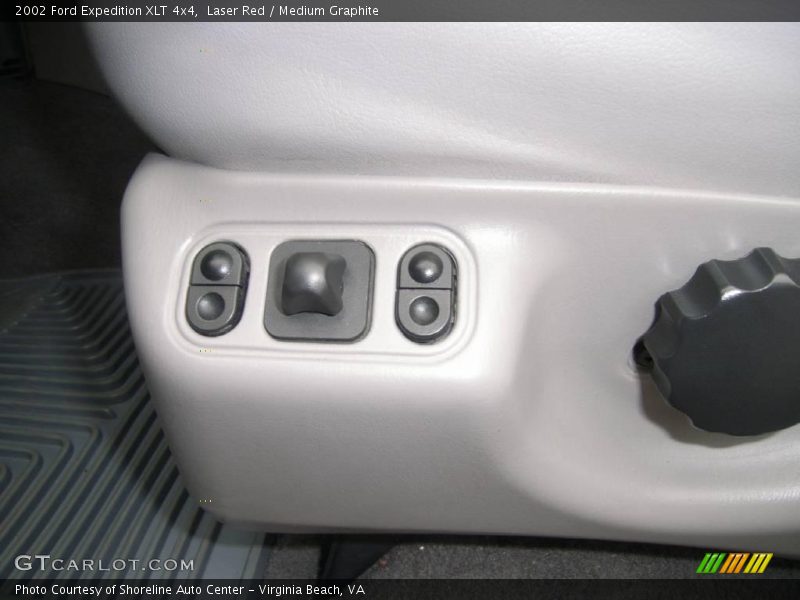 Laser Red / Medium Graphite 2002 Ford Expedition XLT 4x4