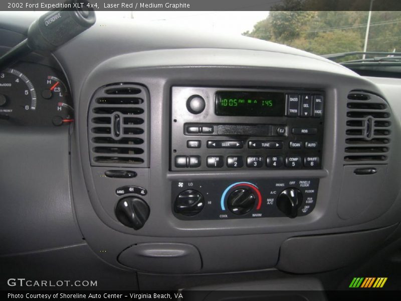 Laser Red / Medium Graphite 2002 Ford Expedition XLT 4x4