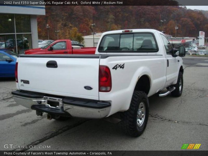 Oxford White / Medium Flint 2002 Ford F350 Super Duty XL Regular Cab 4x4