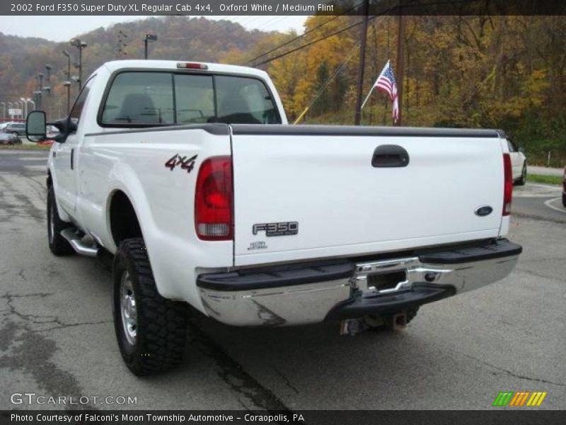 Oxford White / Medium Flint 2002 Ford F350 Super Duty XL Regular Cab 4x4