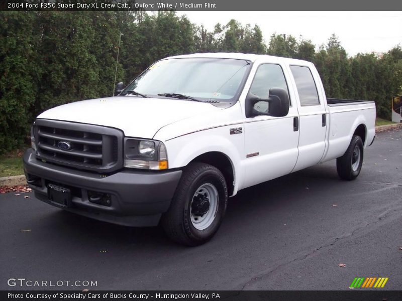Oxford White / Medium Flint 2004 Ford F350 Super Duty XL Crew Cab