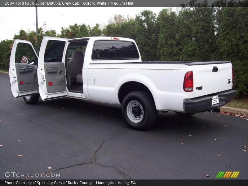 Oxford White / Medium Flint 2004 Ford F350 Super Duty XL Crew Cab