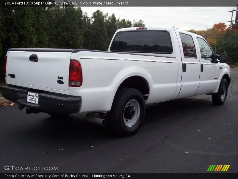 Oxford White / Medium Flint 2004 Ford F350 Super Duty XL Crew Cab