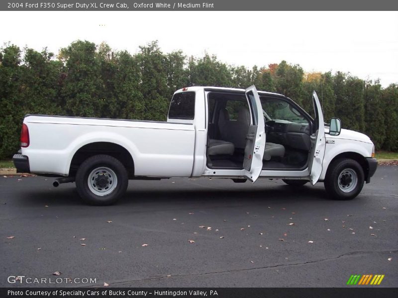 Oxford White / Medium Flint 2004 Ford F350 Super Duty XL Crew Cab