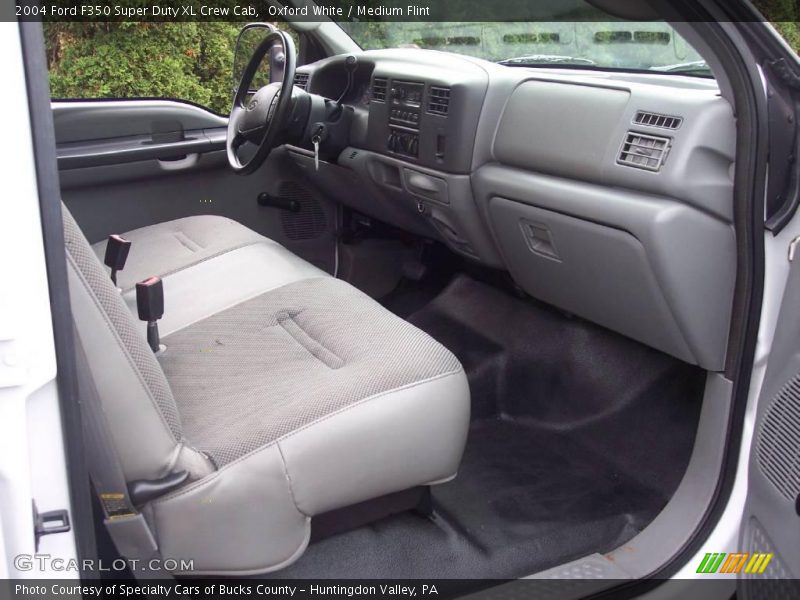 Oxford White / Medium Flint 2004 Ford F350 Super Duty XL Crew Cab