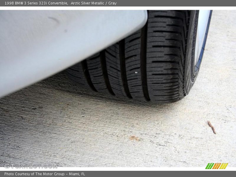 Arctic Silver Metallic / Gray 1998 BMW 3 Series 323i Convertible