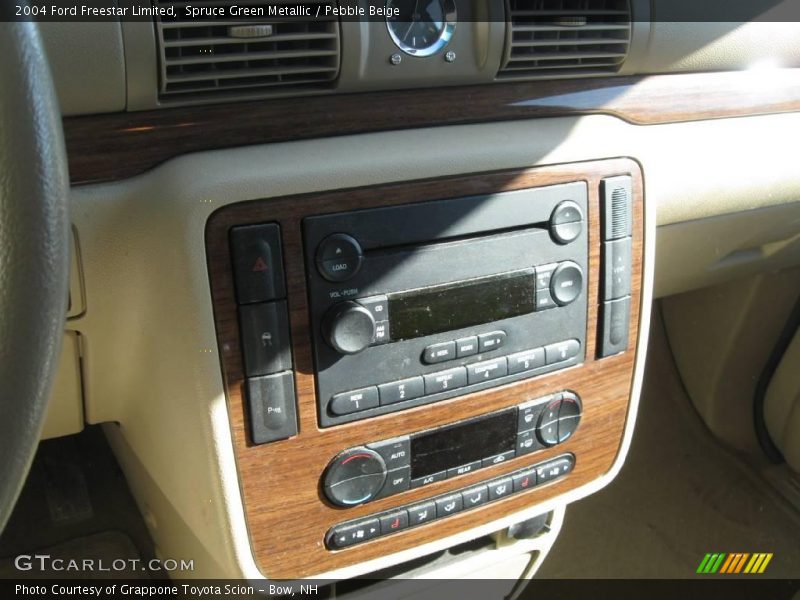 Spruce Green Metallic / Pebble Beige 2004 Ford Freestar Limited