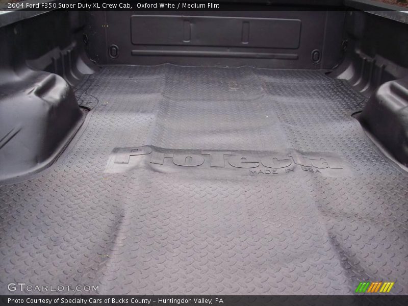 Oxford White / Medium Flint 2004 Ford F350 Super Duty XL Crew Cab